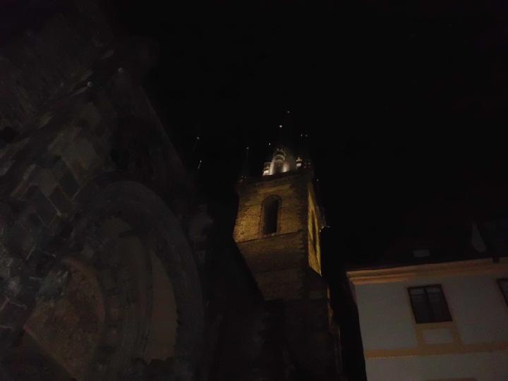 2014-04 Notre Dame de Týn 001.JPG